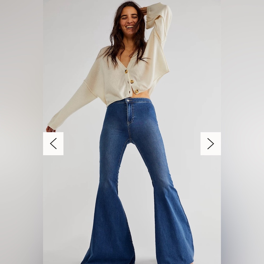 NWT Free People Just Float On Flare Jeans size 30